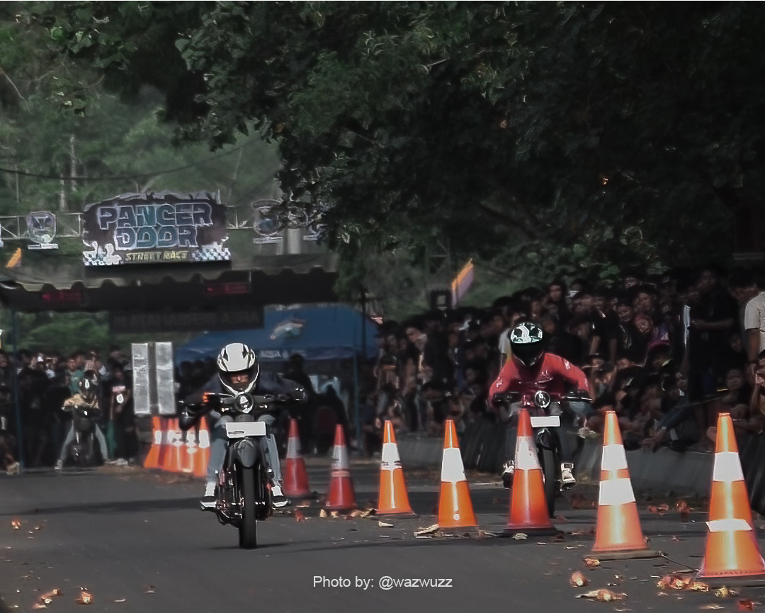Thumbnail Tak Perlu ke Thailand, Ajang Drag Race Kini Hadir di Pacitan